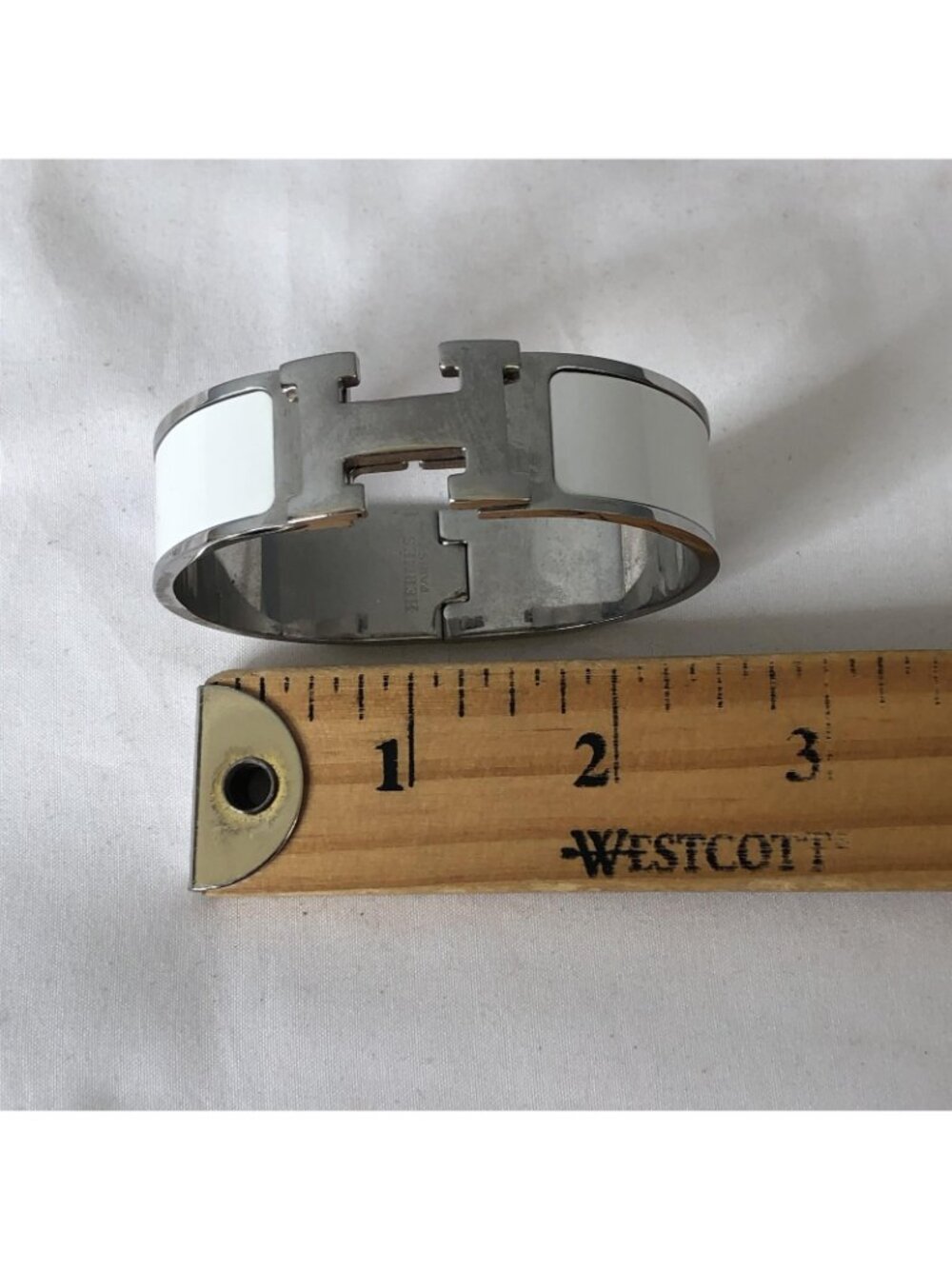 Hermes White Enamel H Bangle Bracelet Silver Tone Turnlock Hinged Box Jewelry - Picture 6 of 16
